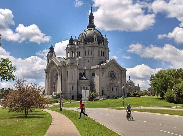 Cathedral of St.Pual 37.jpg