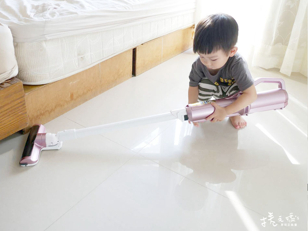 iris 輕量 吸塵器 車用吸塵器 吸塵器推薦08.jpg iris 輕量 吸塵器 車用吸塵器 吸塵器推薦08.jpg