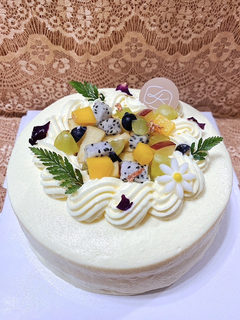 [慶生蛋糕首選]4k手作烘焙-林口店，4吋水果奶霜