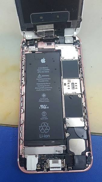 16. I6S 4.7 泡水不開機 死板-1.jpg 16. I6S 4.7 泡水不開機 死板-1.jpg
