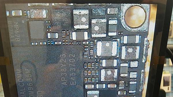 16. I6S 4.7 泡水不開機 死板-5.jpg 16. I6S 4.7 泡水不開機 死板-5.jpg