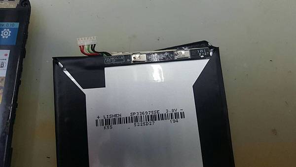 20.HTC 自己換電池導致故障-1.jpg 20.HTC 自己換電池導致故障-1.jpg