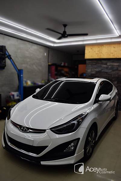 亞色專業汽車美容_elantra 拋光除紋美容_全車石英鍍膜