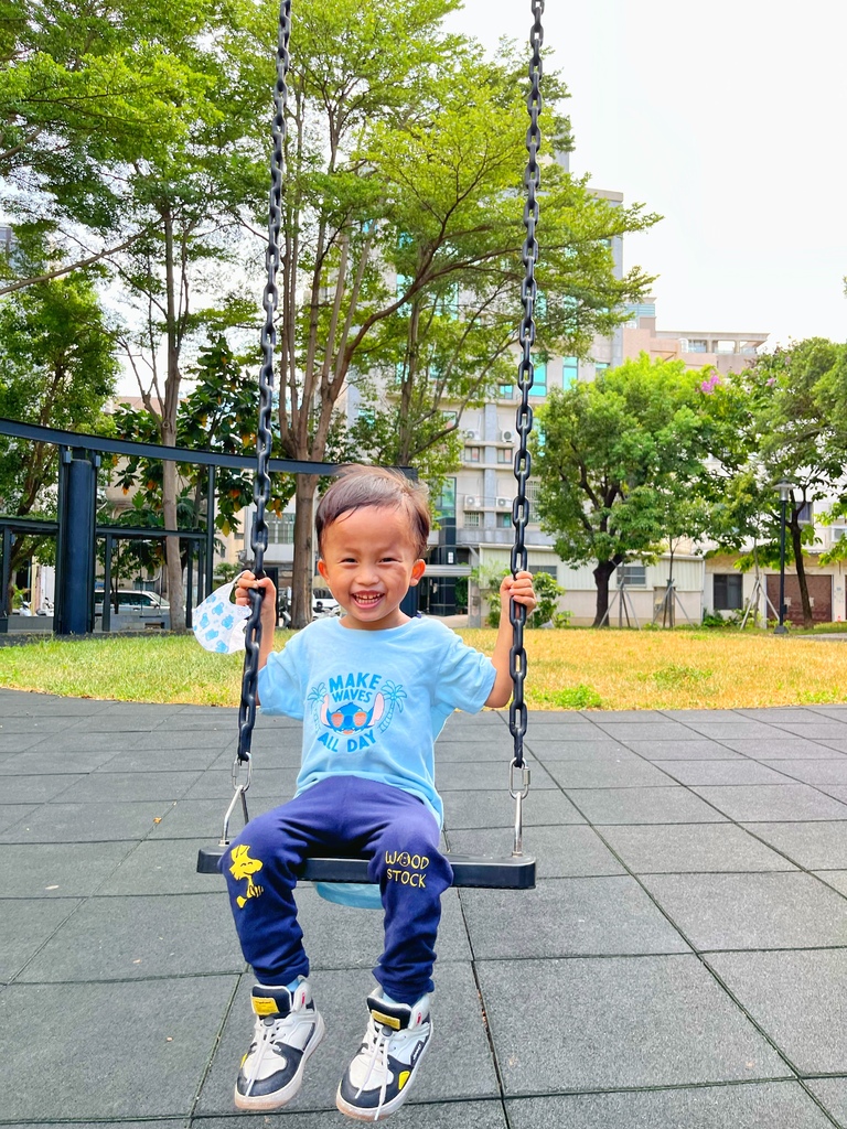 民族公園。近新竹國賓大飯店。藏身在鄰里巷弄內的綠意公園，海盜