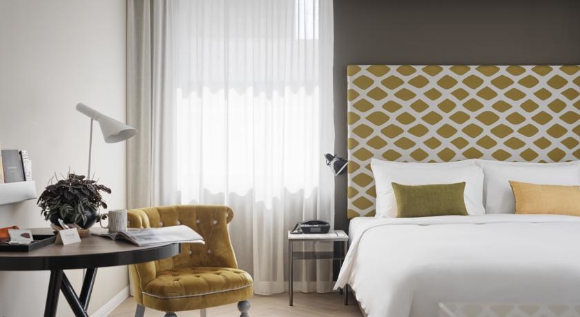 72715975.jpg 72715975.jpg