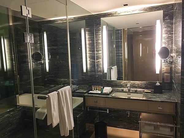 IMG_7085.jpg IMG_7085.jpg