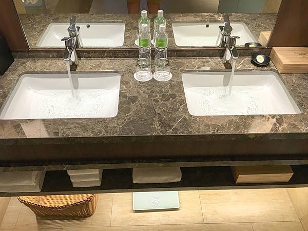 IMG_7980.jpg IMG_7980.jpg