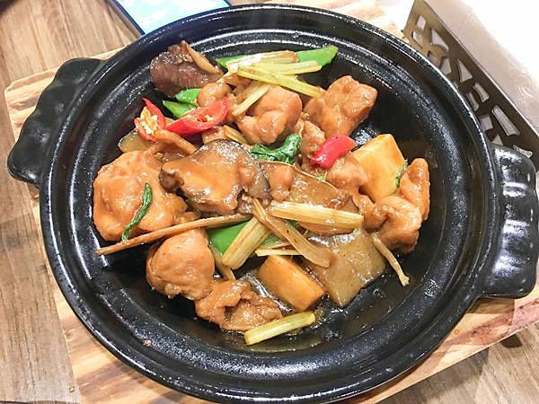 IMG_8035.jpg IMG_8035.jpg