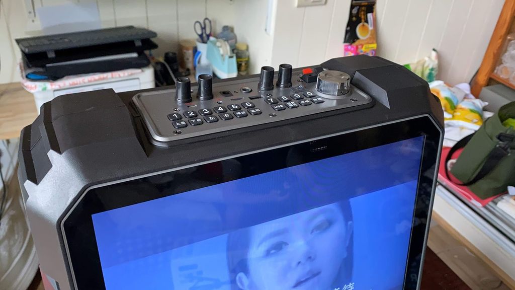 山水行動KTV面板