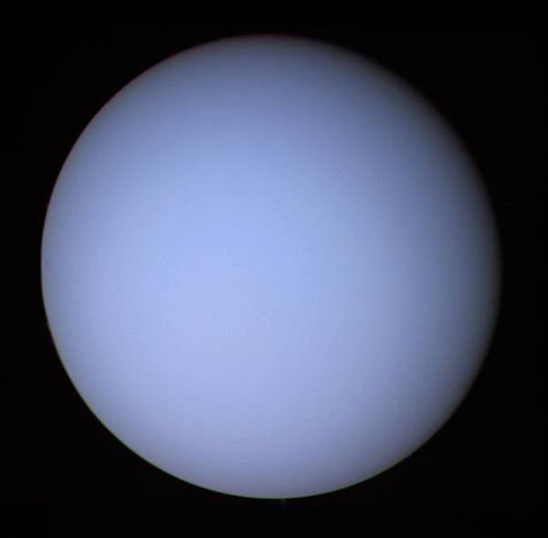uranus_voy2.jpg uranus_voy2.jpg