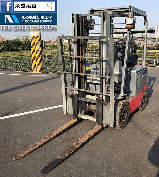 桃園1.5噸電動堆高機出租 桃園1.5噸電動堆高機出租