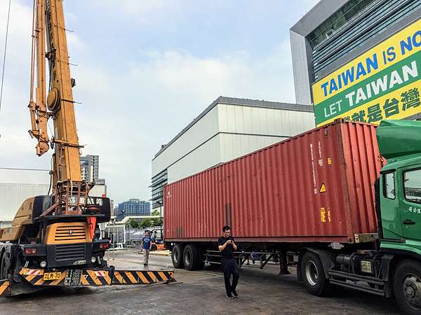 各式拖車板架中英文對照semi Trucks And Trailers 永盛起重alex Crane Truck 桃園吊車 永盛起重alex Crane Truck 痞客邦