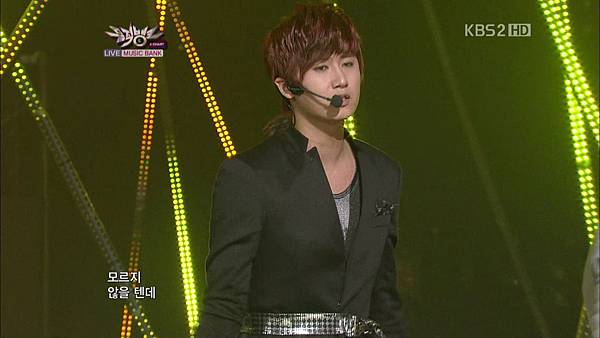 [BDSS501]110513KBS 许永生out the club&let it go .ts_000210443.jpg