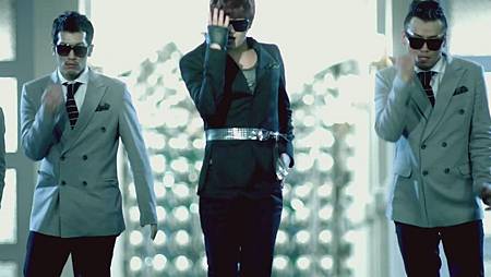 허영생 HEO YOUNG SAENG - LET IT GO 1080p.mp4.98e67875770144f13465.jpg