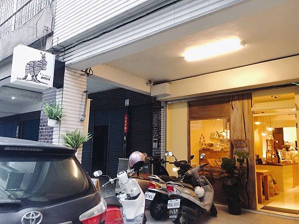 S__569032706 S__569032706