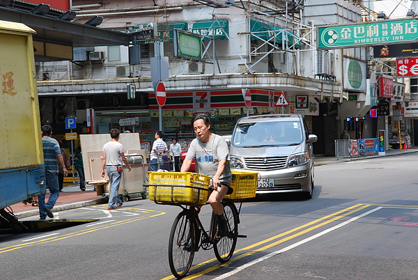 老香港的feel, 這種送外賣的腳踏車, 常在港劇中看到