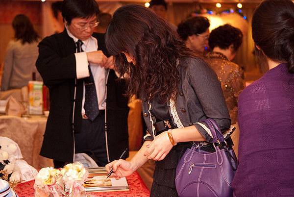 201003-Joy and Joyce-Wedding-...