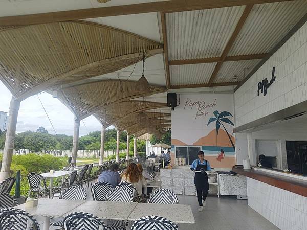 泰國芭達雅童年回憶殺!東芭樂園恐龍世界大爆走+海邊美食一日 泰國芭達雅童年回憶殺!東芭樂園恐龍世界大爆走+海邊美食一日