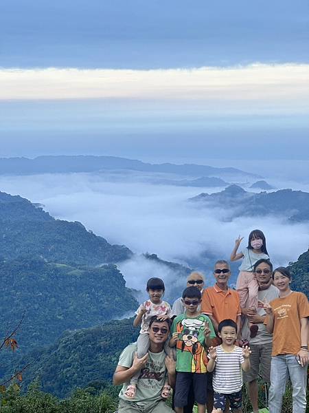 石小孩愛露營...苗栗泰安洗水山露營區(2022.10/8~