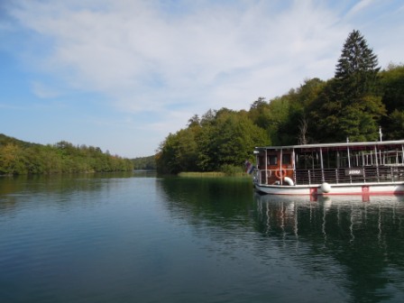 十六湖之上湖區美景