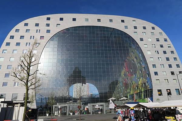 時尚菜市場(Markthal)1.JPG