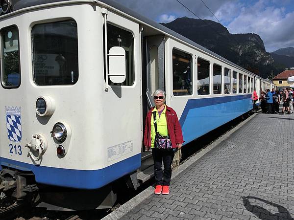 楚格峰山下車站 (14).JPG