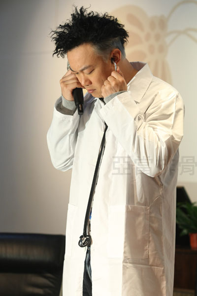 陳奕迅聽那兒.jpg 陳奕迅聽那兒.jpg