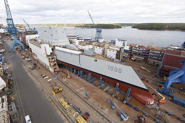 DDG1000-Zumwalt (5)