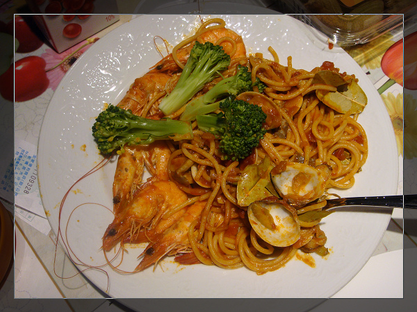 09'0530-pasta-2.jpg 09'0530-pasta-2.jpg