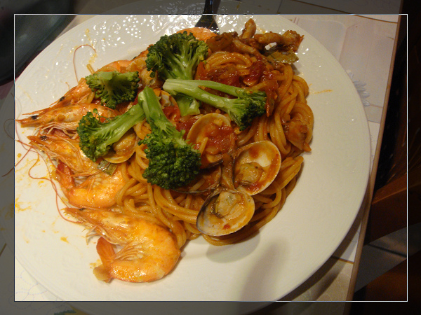 09'0530-pasta-3.jpg 09'0530-pasta-3.jpg