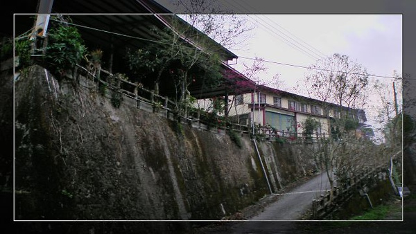 03.jpg 03.jpg