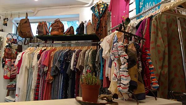 IMAG1012.jpg IMAG1012.jpg