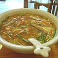 我在蘇州吃的第一餐-大碗酸辣湯