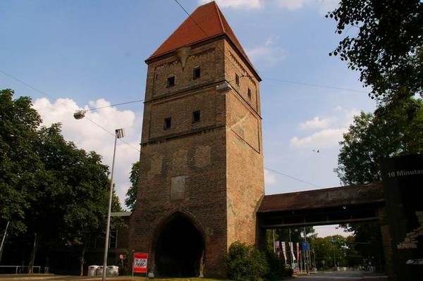 奧格斯堡_古城牆與城塔