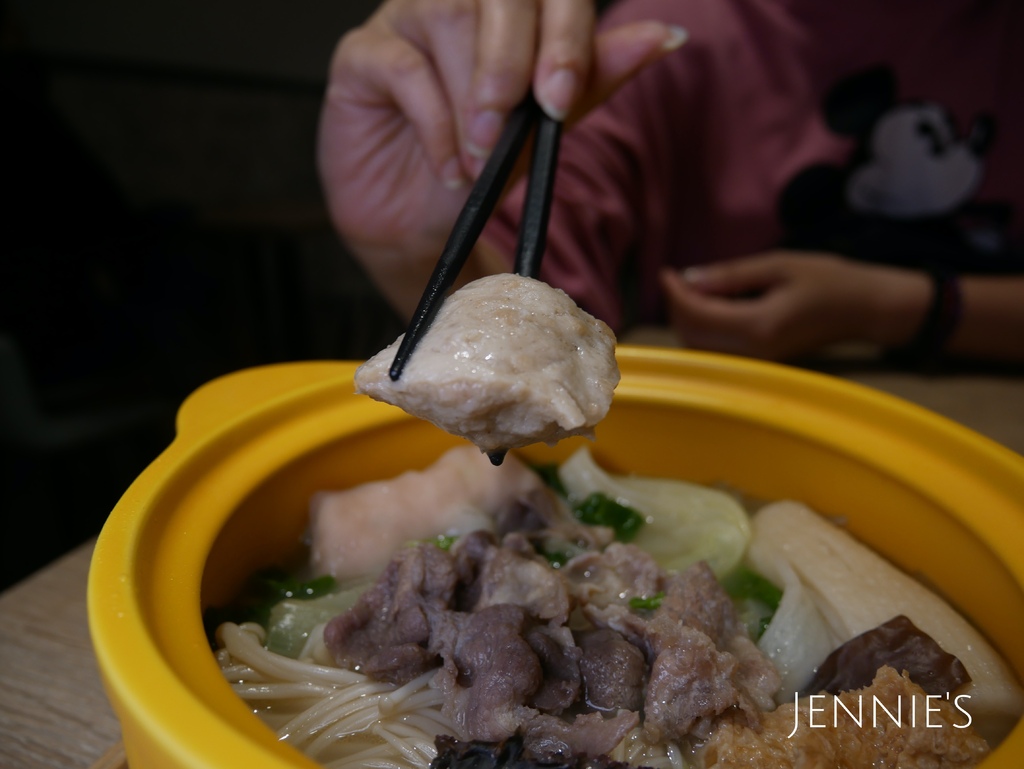 吃滷味吧,新莊滷味,新莊美食,新莊夜市美食,熱滷味,加熱滷味P1140022.jpg