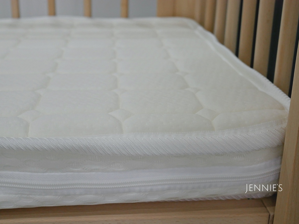 ismart櫸木嬰兒床,聰明媽咪,嬰兒床推薦,床邊床推薦,床邊床,多功能嬰兒床,嬰兒床,ismart,新生兒睡床P1200080.jpg ismart櫸木嬰兒床,聰明媽咪,嬰兒床推薦,床邊床推薦,床邊床,多功能嬰兒床,嬰兒床,ismart,新生兒睡床P1200080.jpg