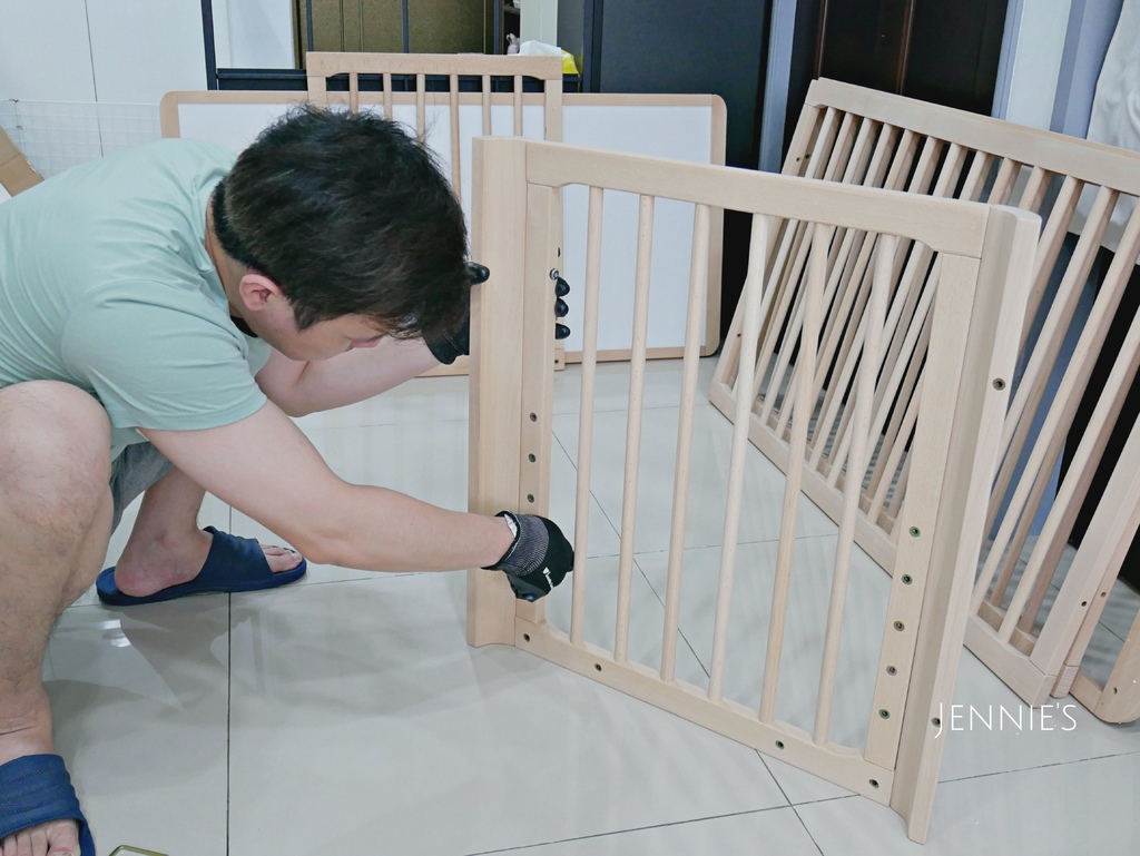 ismart櫸木嬰兒床,聰明媽咪,嬰兒床推薦,床邊床推薦,床邊床,多功能嬰兒床,嬰兒床,ismart,新生兒睡床P1190949.jpg ismart櫸木嬰兒床,聰明媽咪,嬰兒床推薦,床邊床推薦,床邊床,多功能嬰兒床,嬰兒床,ismart,新生兒睡床P1190949.jpg