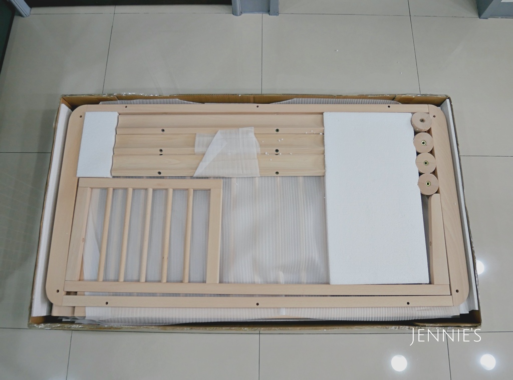 ismart櫸木嬰兒床,聰明媽咪,嬰兒床推薦,床邊床推薦,床邊床,多功能嬰兒床,嬰兒床,ismart,新生兒睡床P1190865.jpg ismart櫸木嬰兒床,聰明媽咪,嬰兒床推薦,床邊床推薦,床邊床,多功能嬰兒床,嬰兒床,ismart,新生兒睡床P1190865.jpg