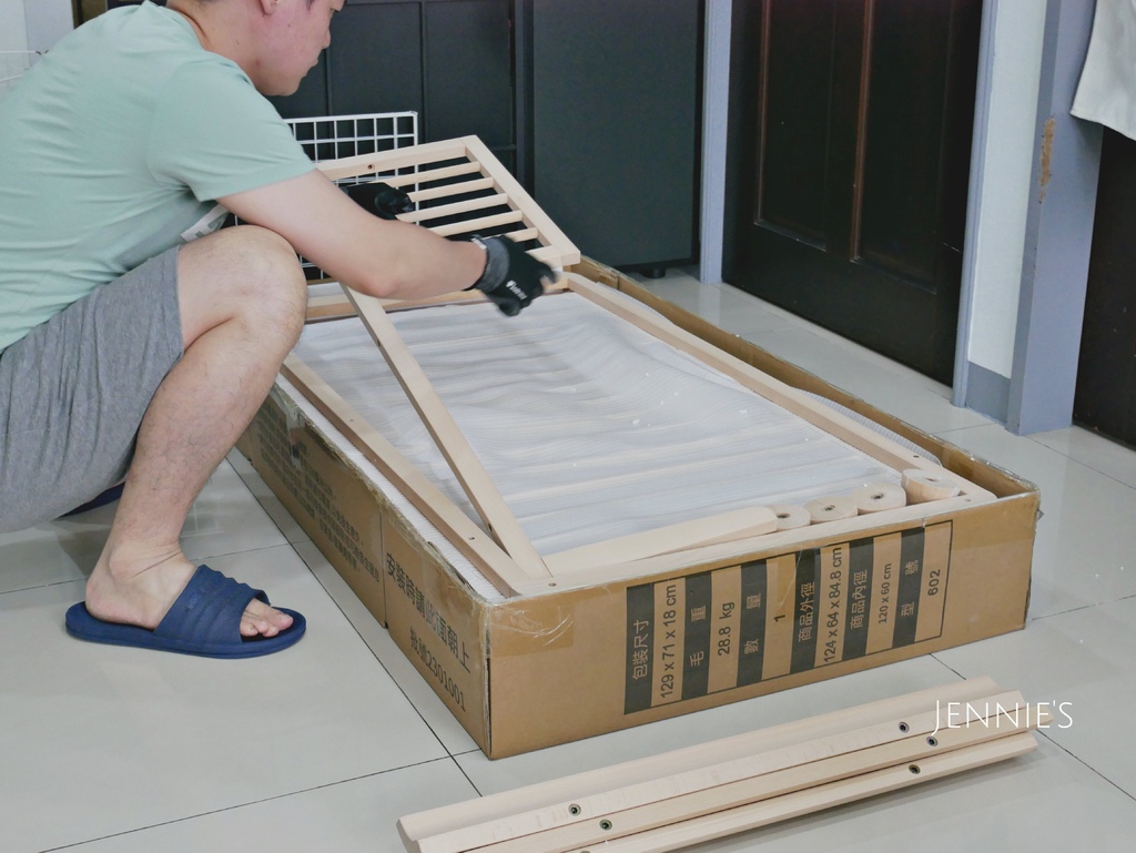 ismart櫸木嬰兒床,聰明媽咪,嬰兒床推薦,床邊床推薦,床邊床,多功能嬰兒床,嬰兒床,ismart,新生兒睡床P1190867.jpg ismart櫸木嬰兒床,聰明媽咪,嬰兒床推薦,床邊床推薦,床邊床,多功能嬰兒床,嬰兒床,ismart,新生兒睡床P1190867.jpg