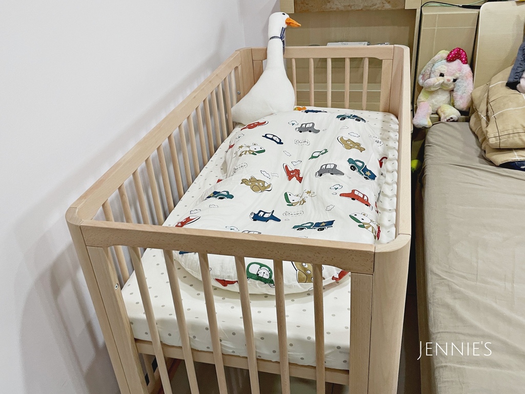 ismart櫸木嬰兒床,聰明媽咪,嬰兒床推薦,床邊床推薦,床邊床,多功能嬰兒床,嬰兒床,ismart,新生兒睡床IMG_9358.jpg ismart櫸木嬰兒床,聰明媽咪,嬰兒床推薦,床邊床推薦,床邊床,多功能嬰兒床,嬰兒床,ismart,新生兒睡床IMG_9358.jpg