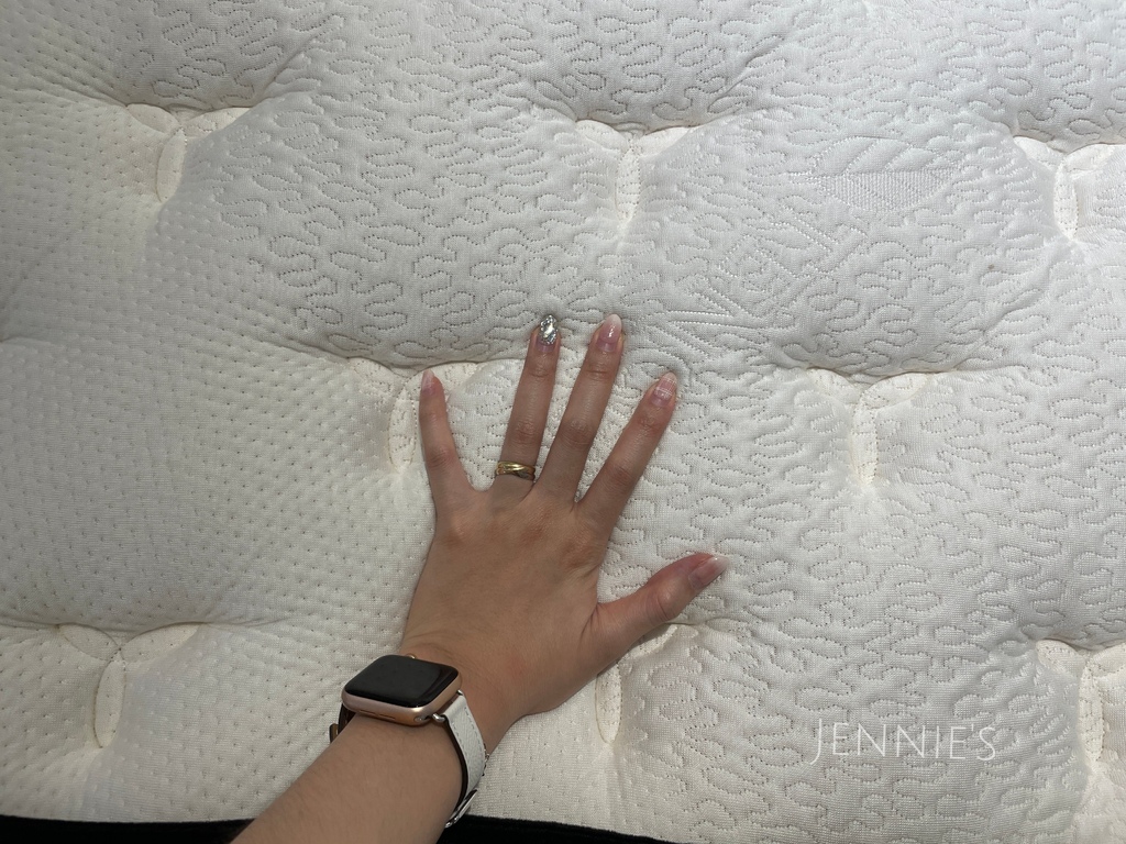 好睡王,好睡王家居,品牌床墊,品牌名床,好睡王泰山店,傢俱推薦,床墊推薦,新婚婚床,設計款床架,沙發推薦,床墊品牌推薦,義式經典沙發,義式沙發,義式精品家具IMG_2156.jpg 好睡王,好睡王家居,品牌床墊,品牌名床,好睡王泰山店,傢俱推薦,床墊推薦,新婚婚床,設計款床架,沙發推薦,床墊品牌推薦,義式經典沙發,義式沙發,義式精品家具IMG_2156.jpg