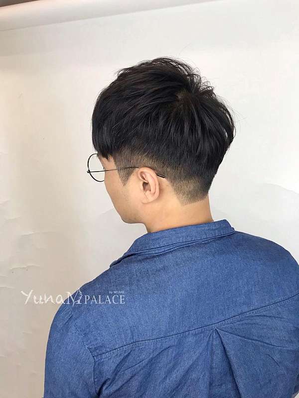 21男士剪髮大解析 春夏流行男性髮型 最新男士髮型新趨勢 女人追求時尚 當然男人也不例外 打造韓系時尚男神 台北東區m Palace樂晴店 指定yuna 讓yuna為你們一一盤點吧 Mpalace國館店 Mpalace樂晴店 21男士剪髮大解析 春夏流行男性髮型 最新男士髮型新趨勢 女人追求時尚 當然男人也不例外 打造韓系時尚男神 台北東區m Palace樂晴店 指定yuna 讓yuna為你們一一盤點吧 Mpalace國館店 Mpalace樂晴店