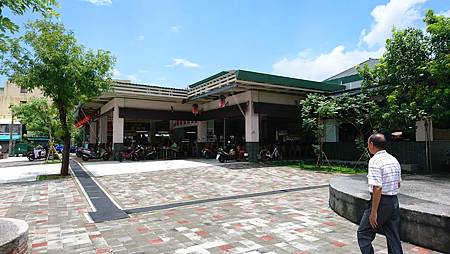 DSC_0212.JPG DSC_0212.JPG