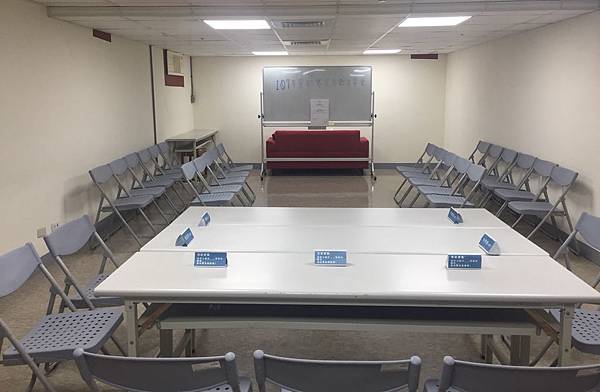 實習生歡送茶會場佈.jpg 實習生歡送茶會場佈