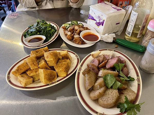 [食記] 新竹北區延平大飯店，小菜是主體