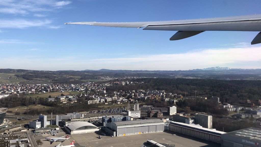 『瑞士航空/經濟艙』LX160 ZRH-NRT 極度質感瑞航