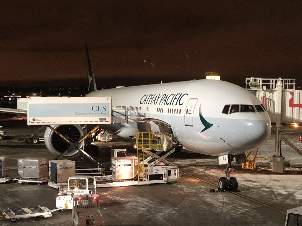 『國泰航空/經濟艙』CX888 YVR-JFK 新艙B77W