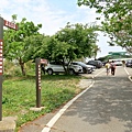 050.jpg