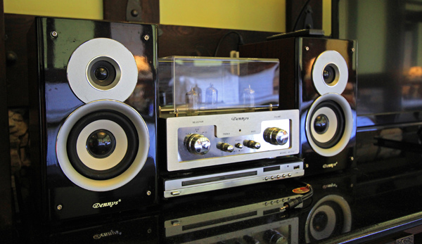 客房設施-DVD 真 空 管 音 響.jpg