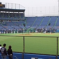 20060509-61-神宮球場內1.JPG